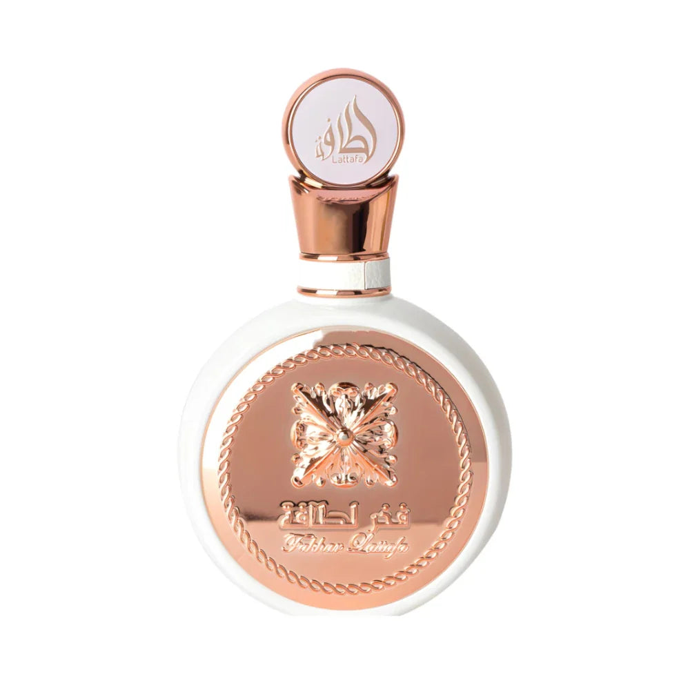 Fakhar Rose de Lattafa, fragancia floral ambarada con frutas, bouquet floral y vainilla. Femenina y sofisticada.