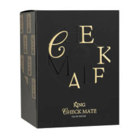 King Check Mate de Lattafa, fragancia gourmand ambarada con ciruela, castaña, especias y ámbar. Poderosa y sofisticada.