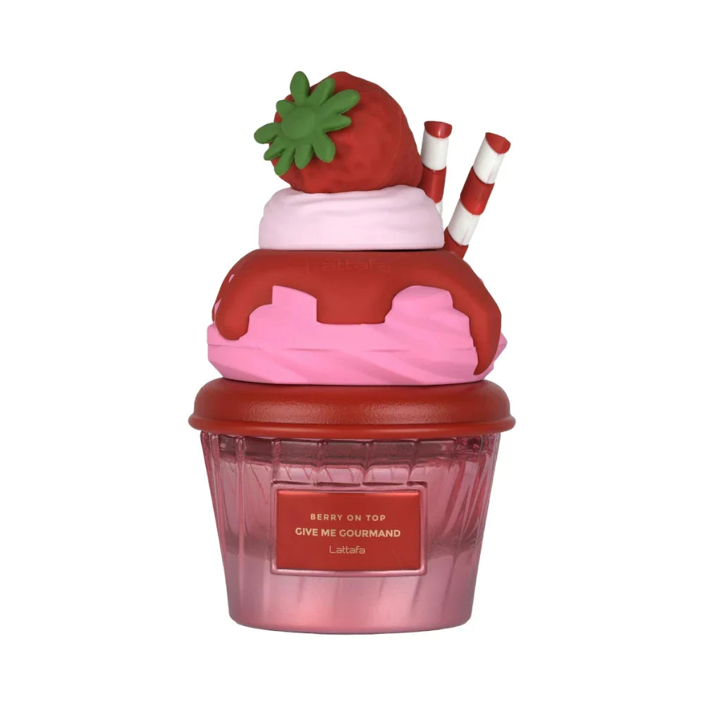 Berry On Top de Lattafa Perfumes, fragancia ambarado gourmand con fresa, crema Chantilly, mermelada, flores blancas, vainilla y almizcle. Muy dulce y divertida.