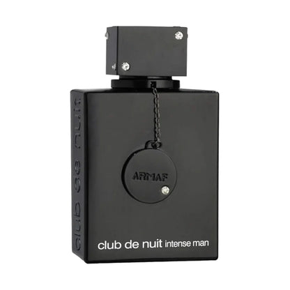 Club De Nuit Intense Man de Armaf, fragancia cítrica y amaderada para hombre. Ideal para quienes buscan presencia, frescura y elegancia atemporal.