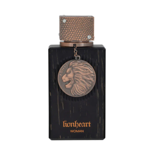 Club De Nuit Lionheart Woman de Armaf: una fragancia femenina, cálida y envolvente con toques dulces y sensuales. Ideal para mujeres con carácter y elegancia.