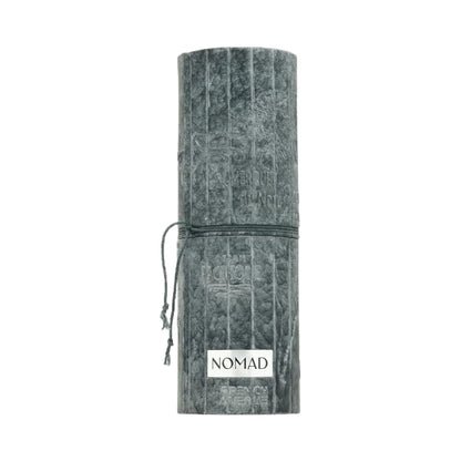Nomad de French Avenue, fragancia ambarada amaderada con azafrán, notas marinas y vainilla. Elegante.